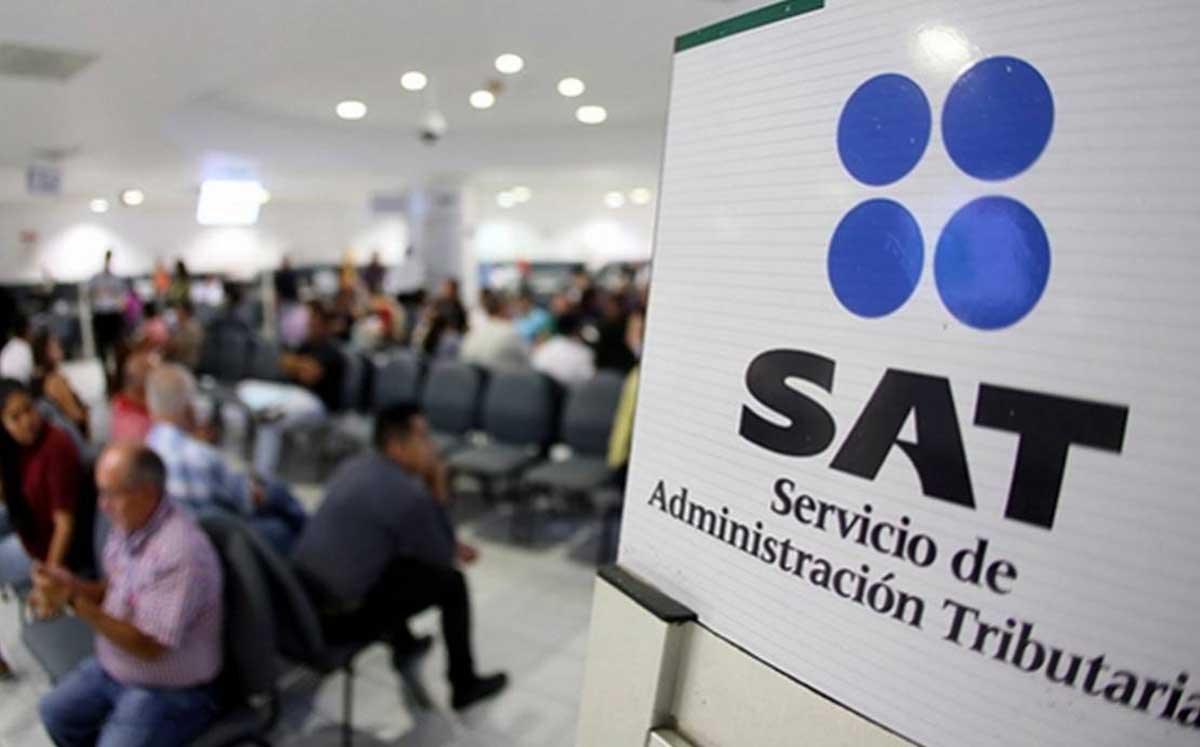 AMLO critica retroceso en reforma penal contra “factureros”