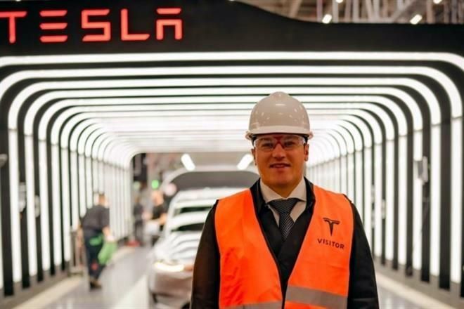 Visita Samuel Gigafactory de Tesla en Berlin