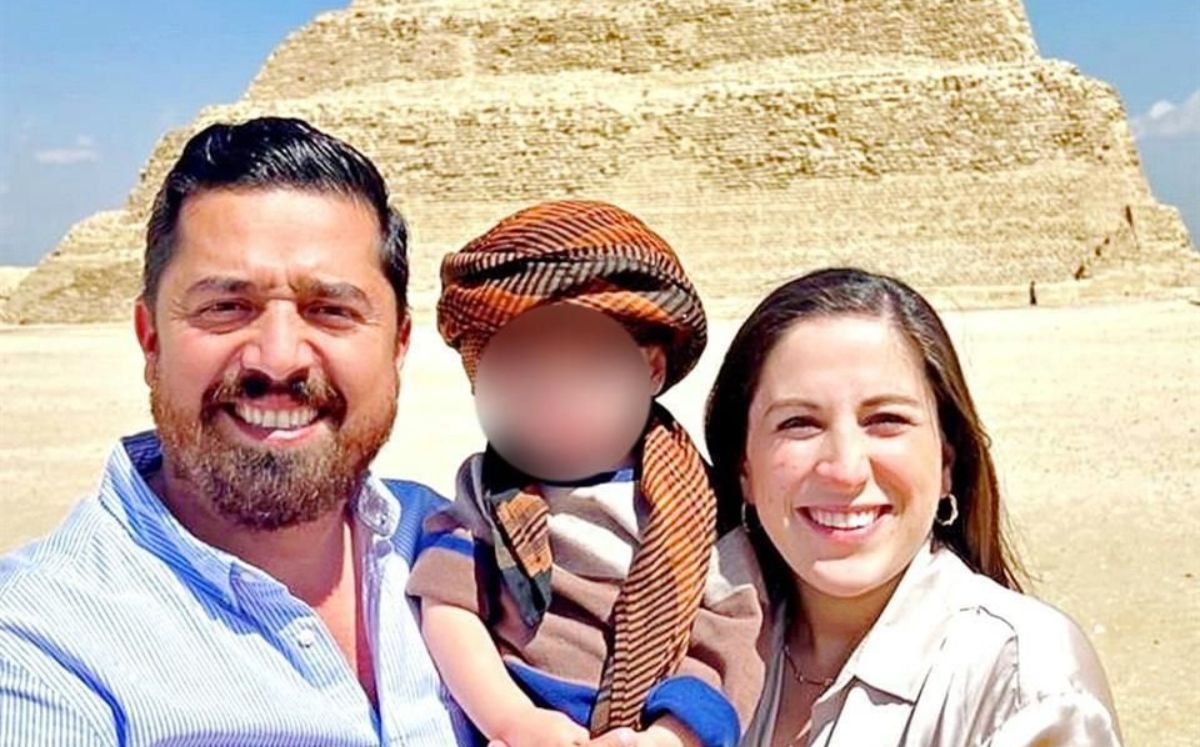 Alcalde de General Terán simula trabajar mientras visita Egipto